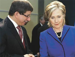 Davutoğlu Hillary Clinton ile görüştü