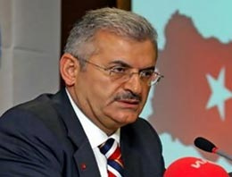 Bakan Yıldırım'a fahri doktora ünvanı