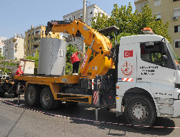 Kaçak baz istasyonu söküldü