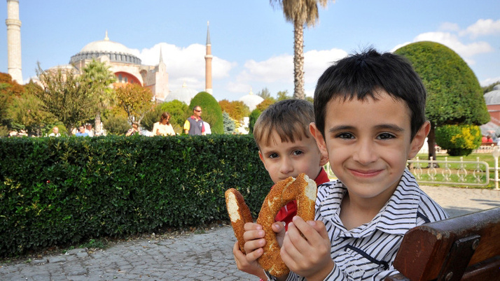 Simit, hamburgerlere meydan okudu